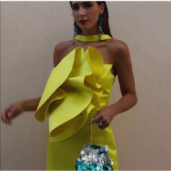 Zara Voluminous Mini Dress Limited Edition 3341/662 Size S Yellow - Picture 3 of 12